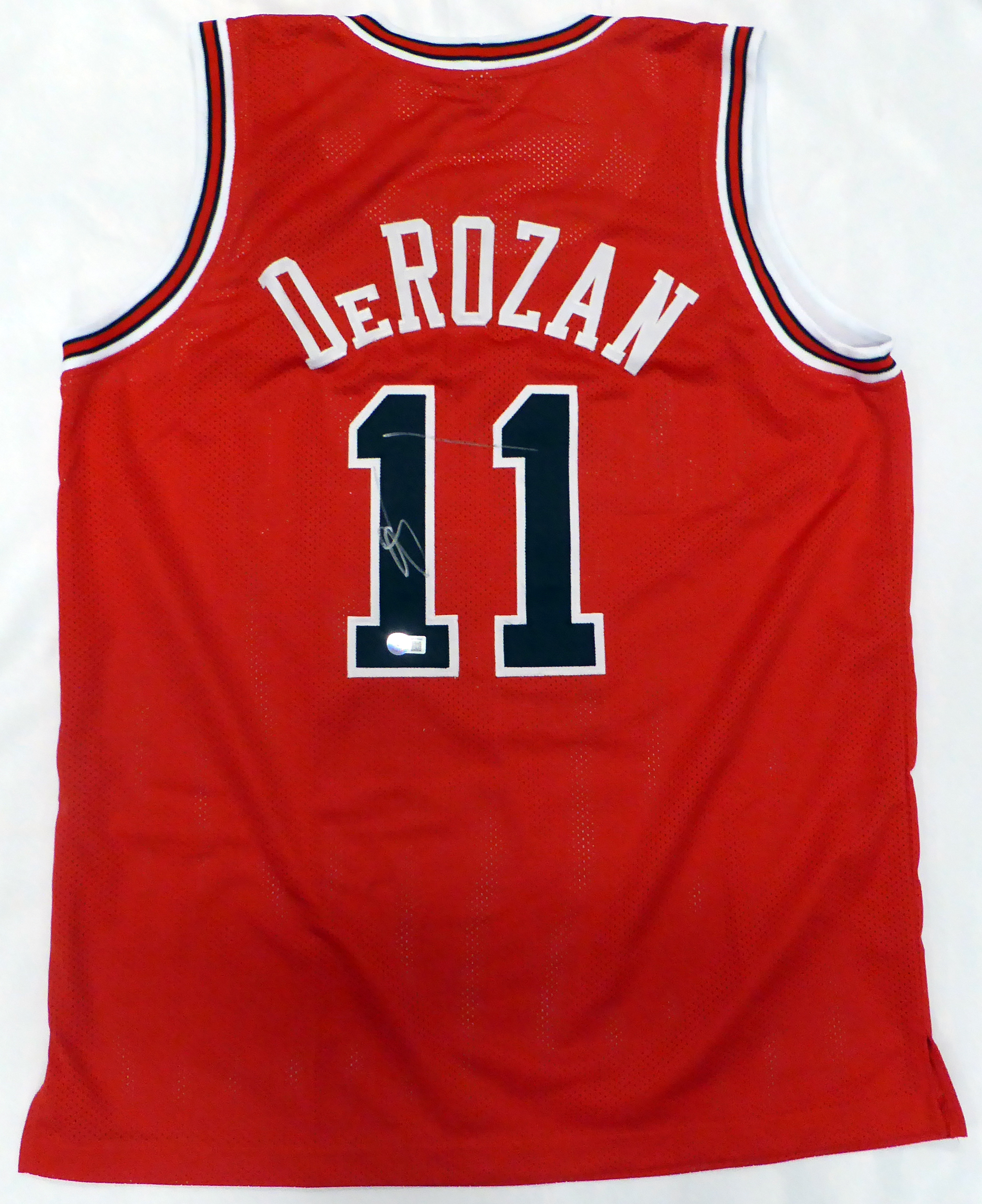 Chicago Bulls DeMar Derozan Autographed Red Jersey Beckett BAS QR