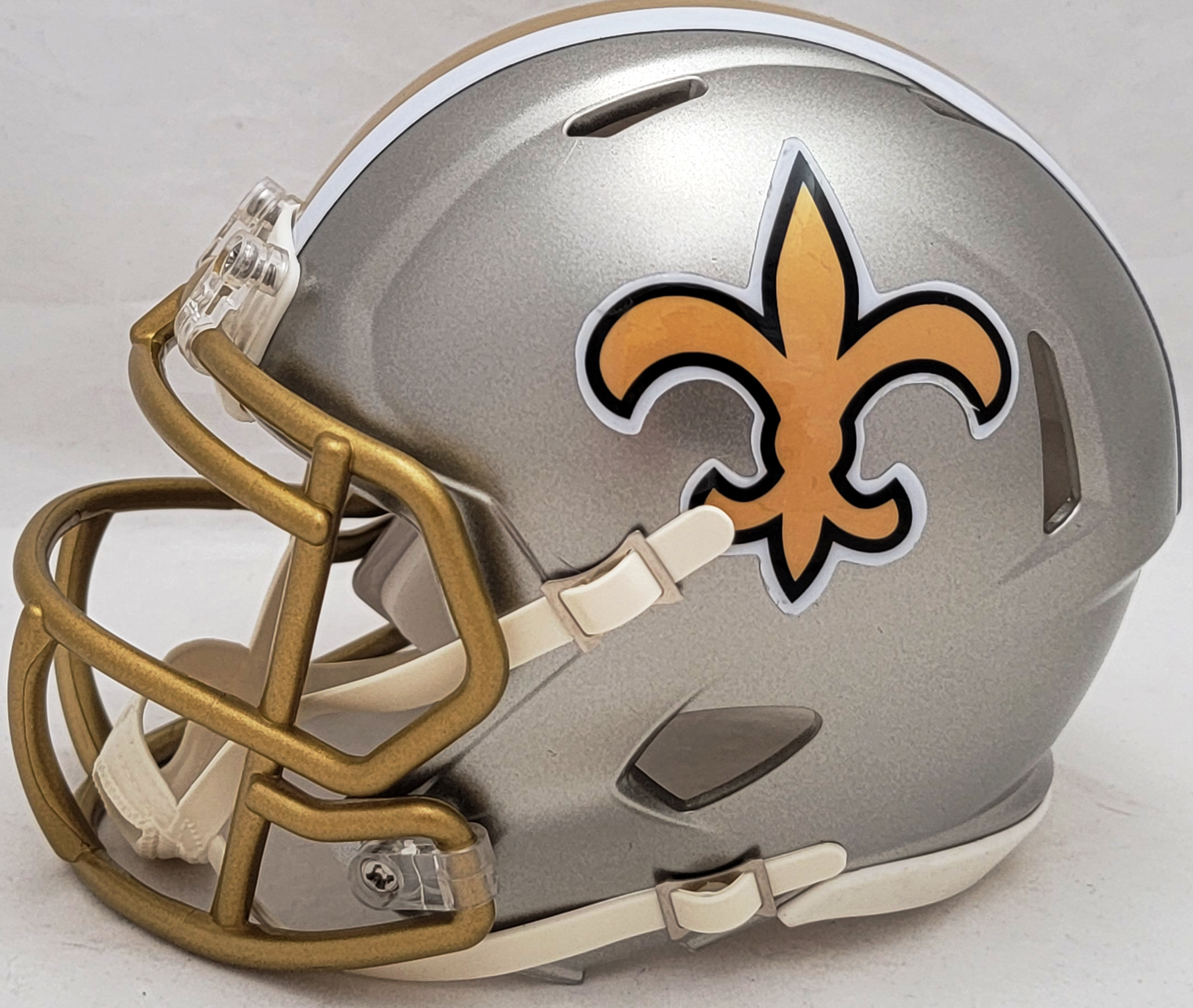 TAYSOM HILL AUTOGRAPHED NEW ORLEANS SAINTS SPEED MINI HELMET BECKETT BAS  177447